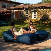 Carregar imagem no visualizador da galeria, 2 Mild Chaise
